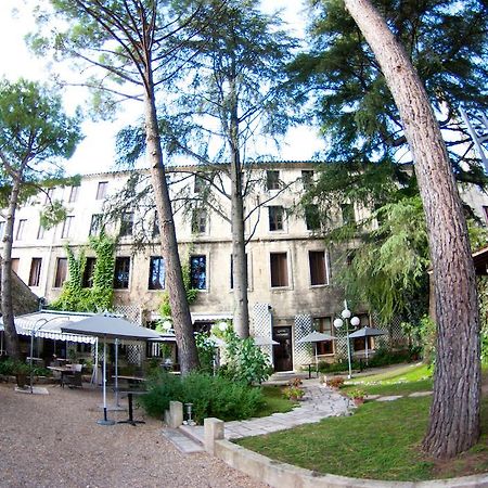 Auberge Du Pont Romain Sommières 외부 사진